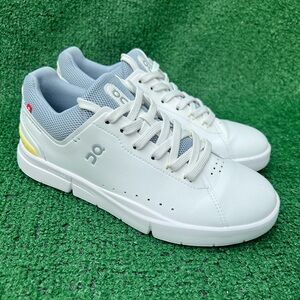 On Cloud  THE ROGER Advantage White 48.99148 Women’s size 8 pre-owned No Box